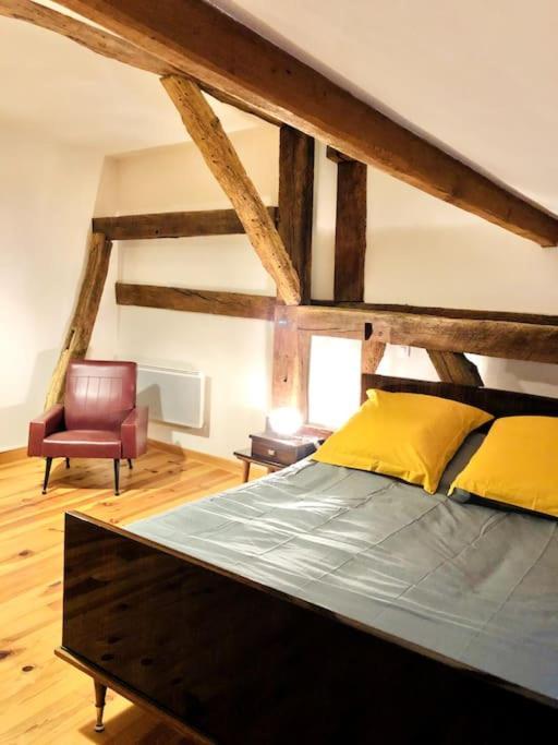 Maison A Colombage Garage Bureau Centre Village Francescas Экстерьер фото